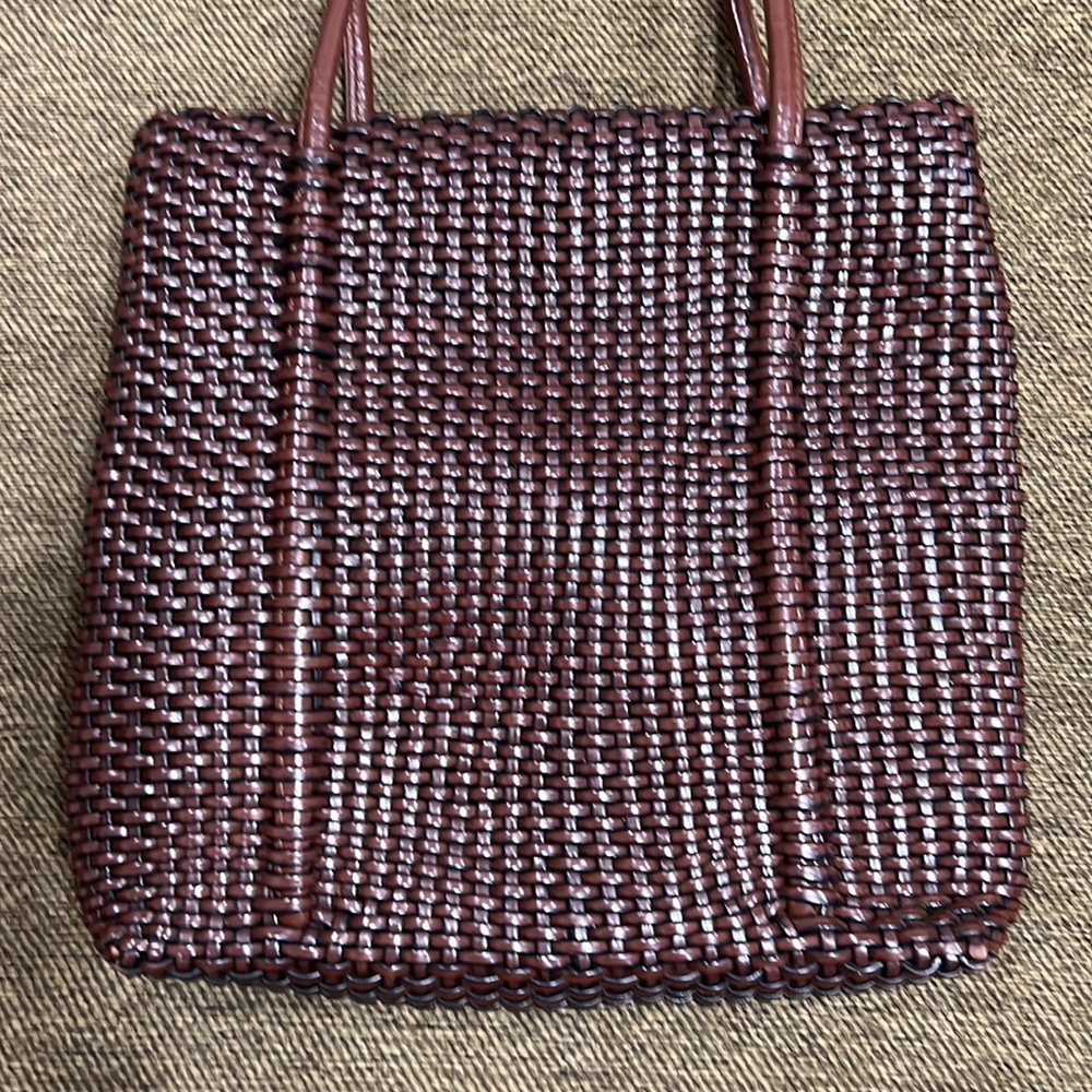 Nine West - Picture 3 of 9